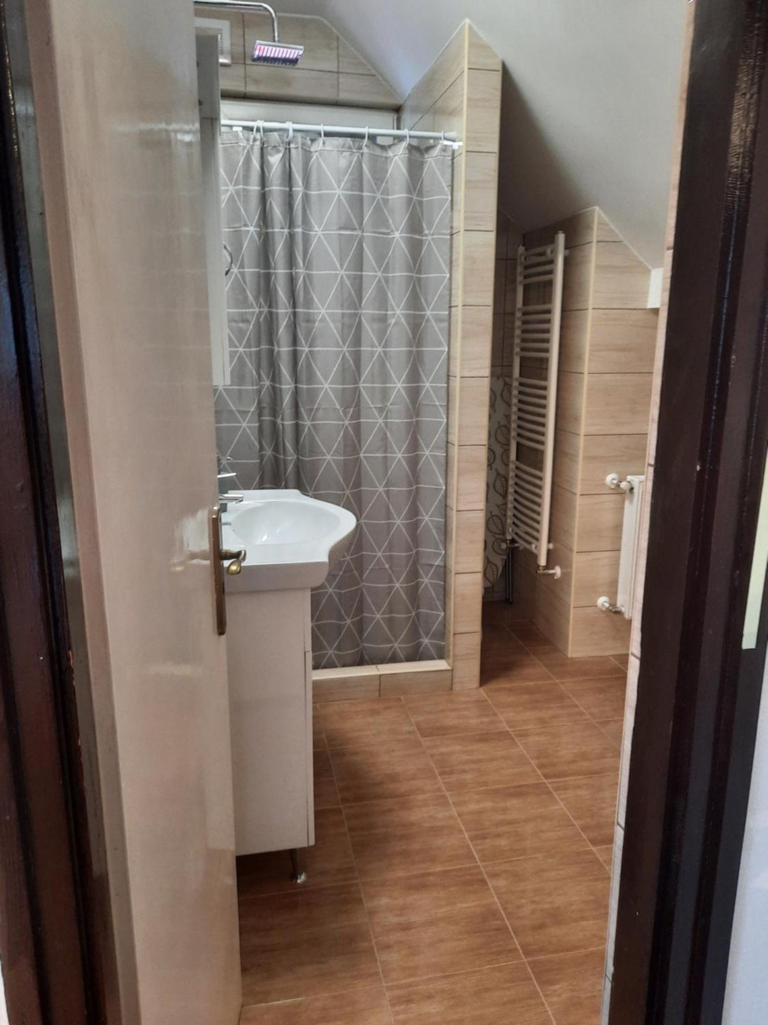 Ferienwohnung Galeria Vendeghaz Hajdúszoboszló Exterior foto