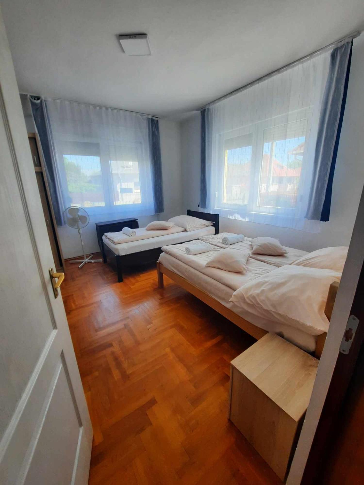 Ferienwohnung Galeria Vendeghaz Hajdúszoboszló Exterior foto